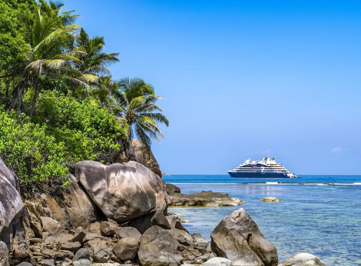https://media.leisurecom.com/cruise/image-2025-07-28-14-15-28.webp